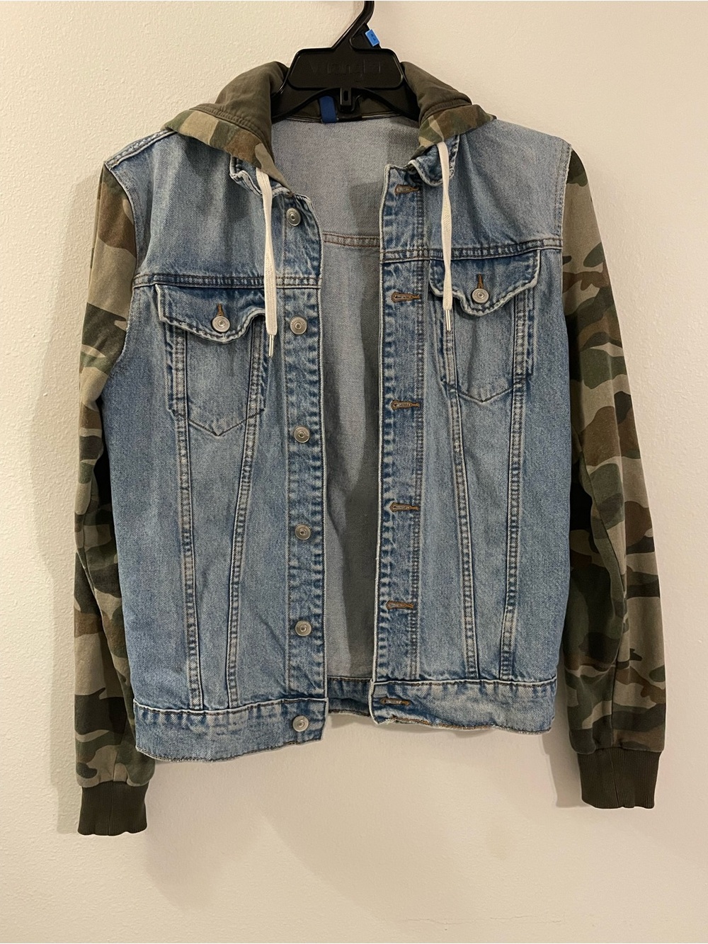 Guess Light Blue Denim Jacket with Green Camo Hooded Sleeves